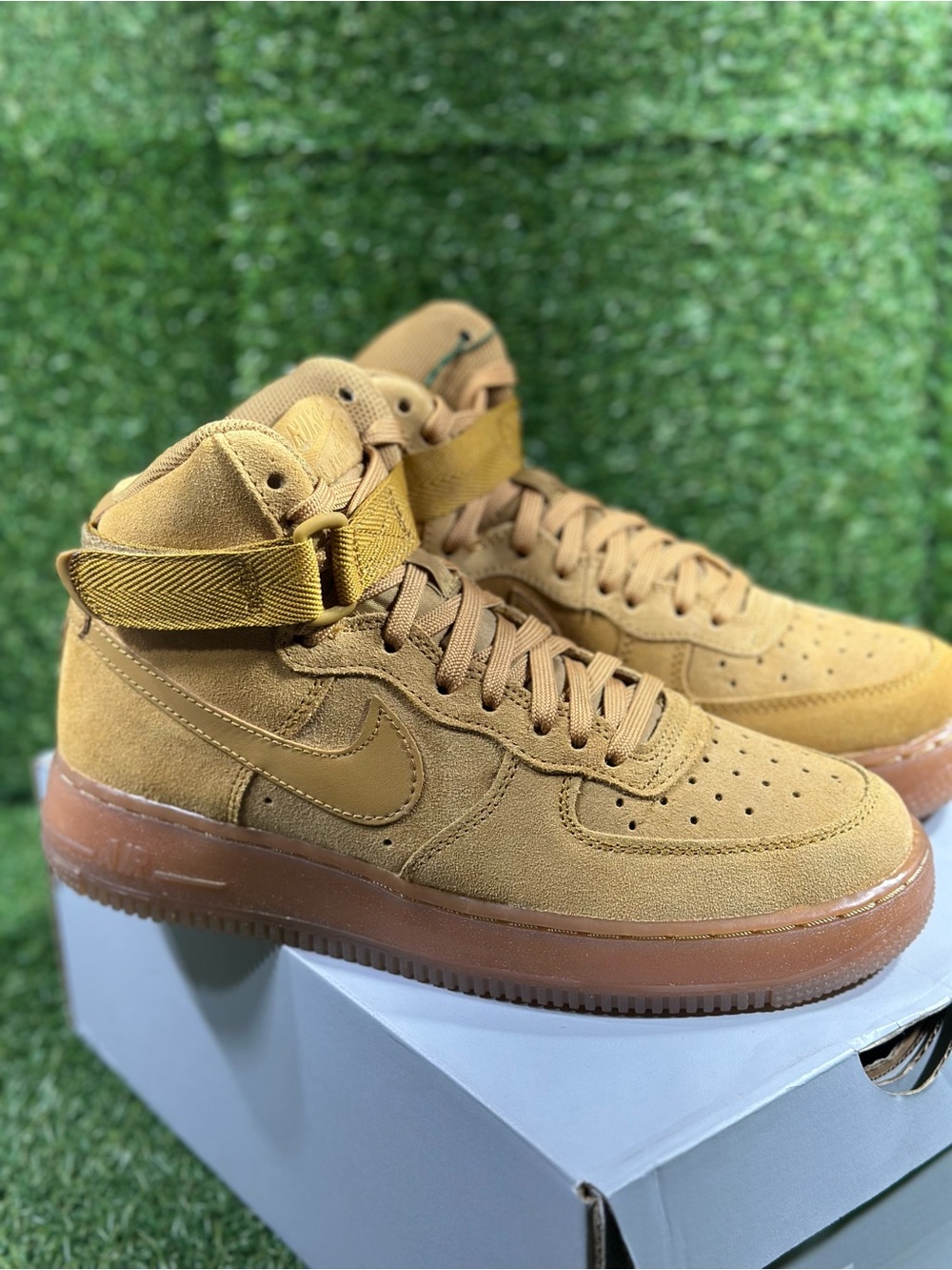 NIKE AIR FORCE 1 HIGH LV8 3 (GS), WHEAT/ LIGHT GUM,SIZE 7Y BIG KIDS, CK0262-700